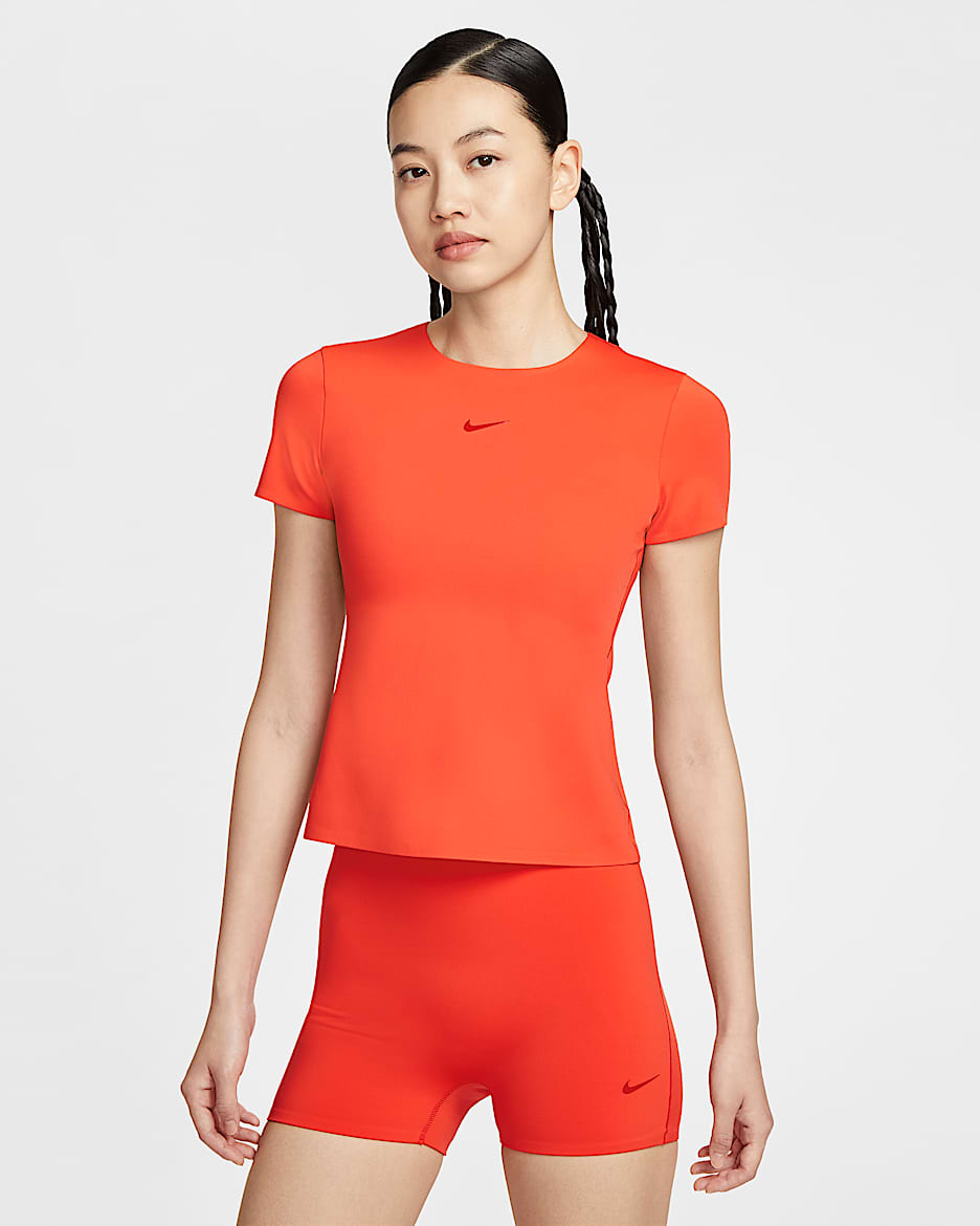◆国内発送◆【NIKE】ウィメンズ ショートスリーブ トップ NIKE公式】ナイキ プロ ウィメンズ Dri-FIT グラフィック